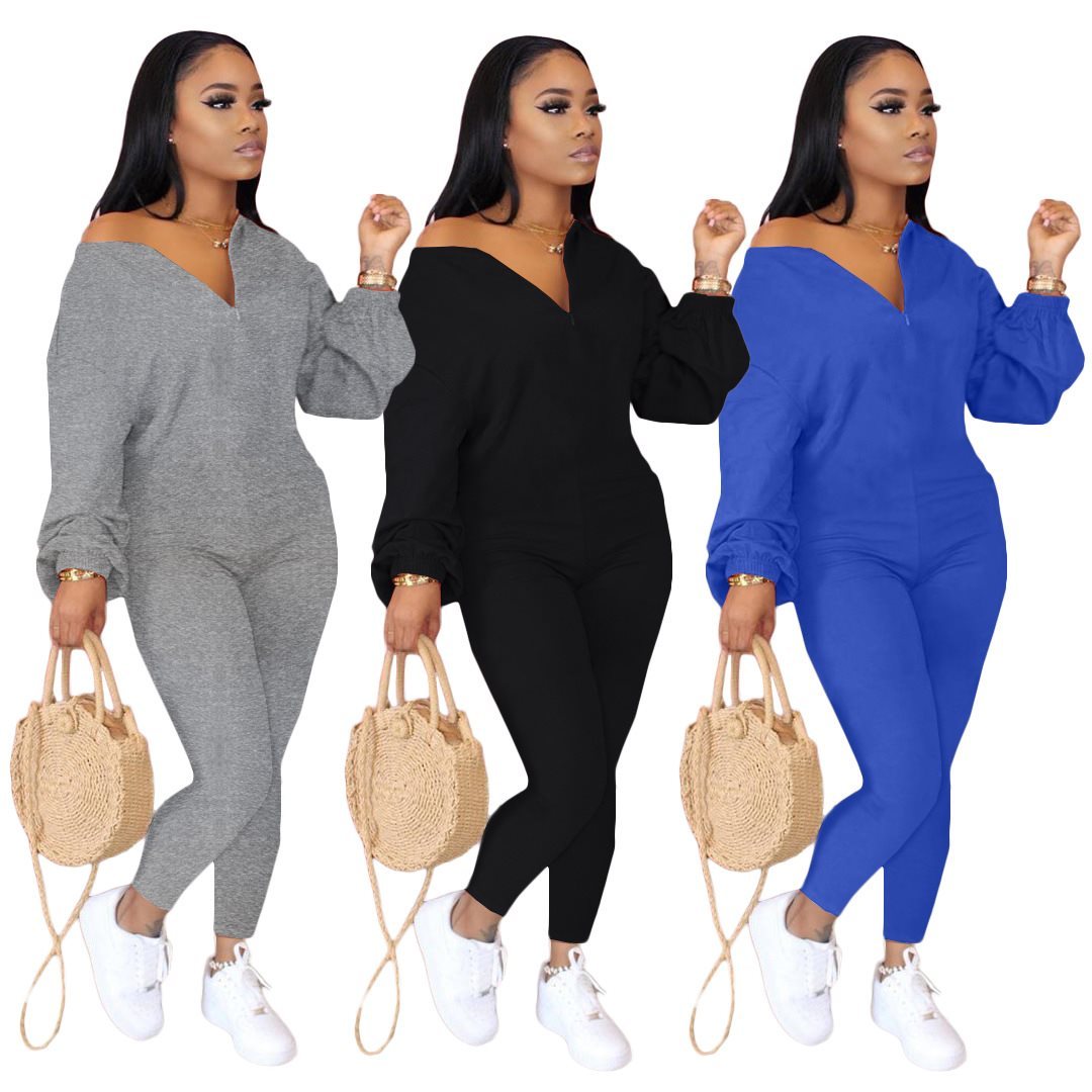 Loose Jumpsuit With Sloping Shoulders